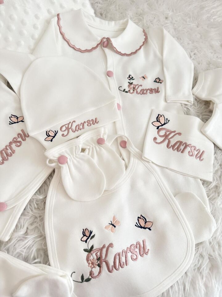 Kız bebek 10 parça hastane çıkış seti.